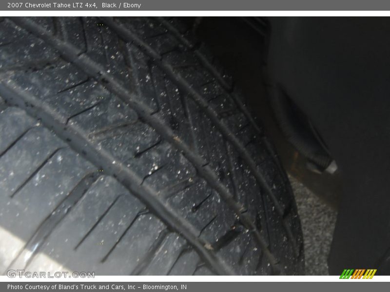 Black / Ebony 2007 Chevrolet Tahoe LTZ 4x4