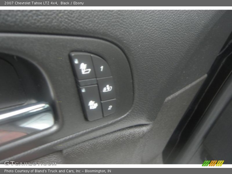 Black / Ebony 2007 Chevrolet Tahoe LTZ 4x4