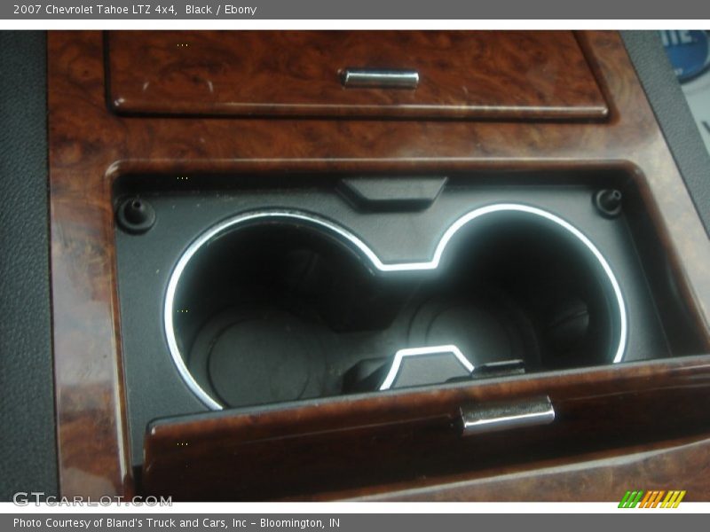 Black / Ebony 2007 Chevrolet Tahoe LTZ 4x4