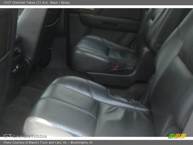 Black / Ebony 2007 Chevrolet Tahoe LTZ 4x4