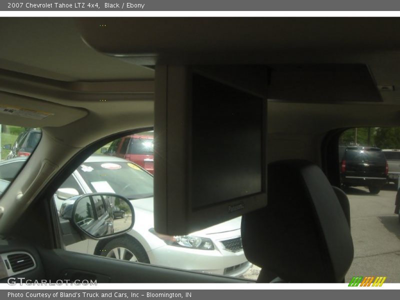Black / Ebony 2007 Chevrolet Tahoe LTZ 4x4