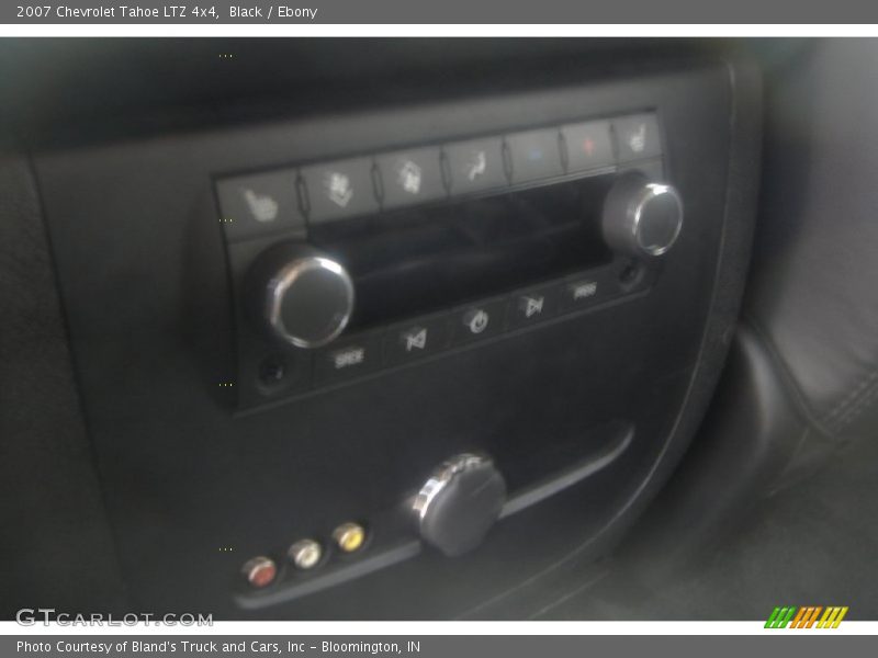 Black / Ebony 2007 Chevrolet Tahoe LTZ 4x4