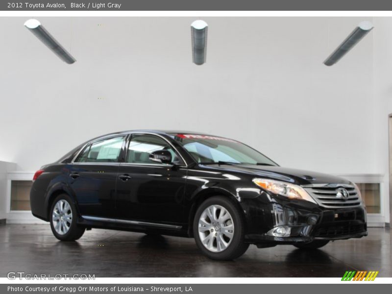 Black / Light Gray 2012 Toyota Avalon