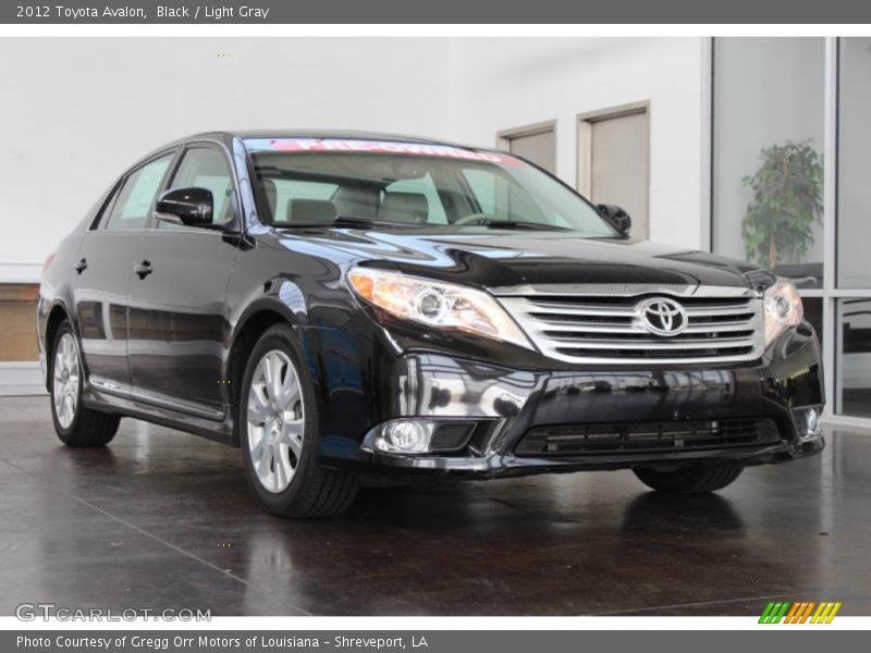 Black / Light Gray 2012 Toyota Avalon