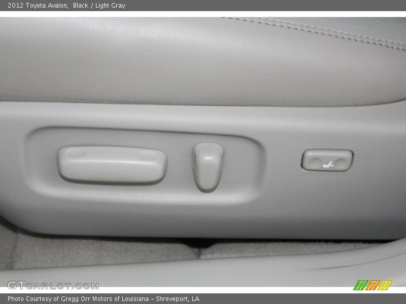 Black / Light Gray 2012 Toyota Avalon
