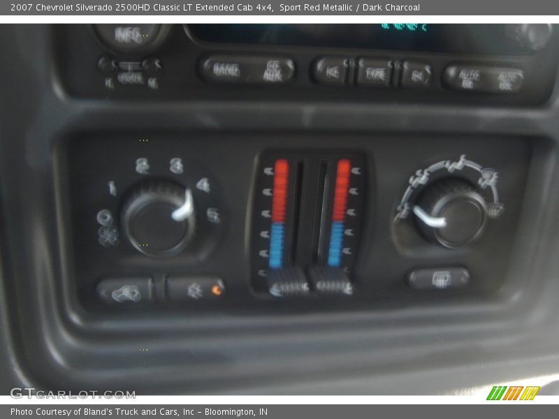 Sport Red Metallic / Dark Charcoal 2007 Chevrolet Silverado 2500HD Classic LT Extended Cab 4x4