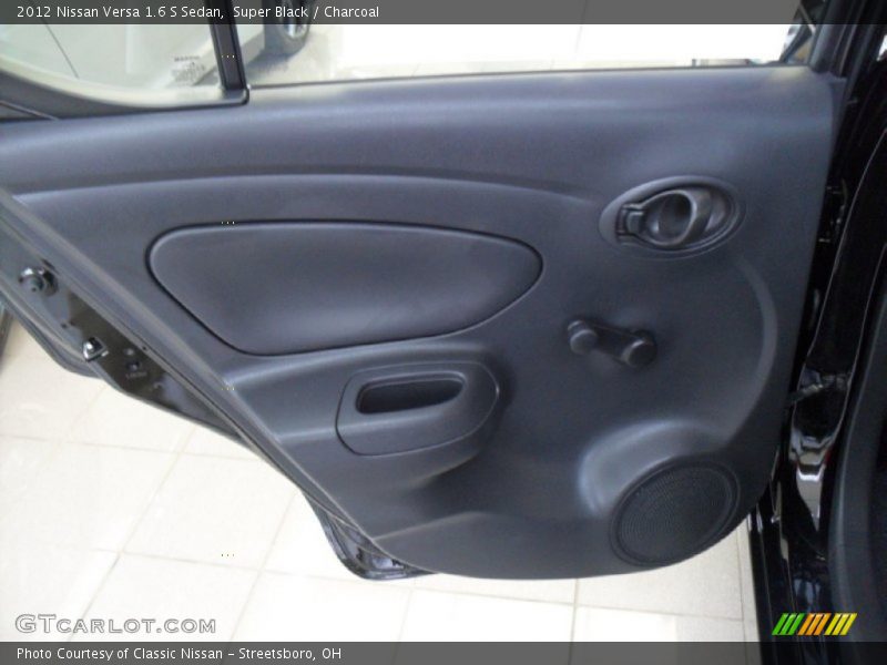 Super Black / Charcoal 2012 Nissan Versa 1.6 S Sedan