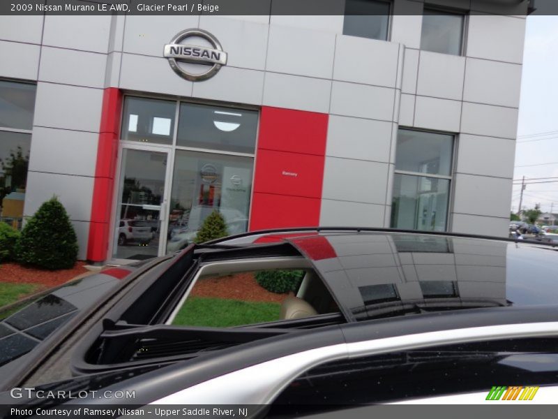 Glacier Pearl / Beige 2009 Nissan Murano LE AWD