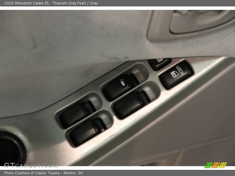 Titanium Gray Pearl / Gray 2003 Mitsubishi Galant ES