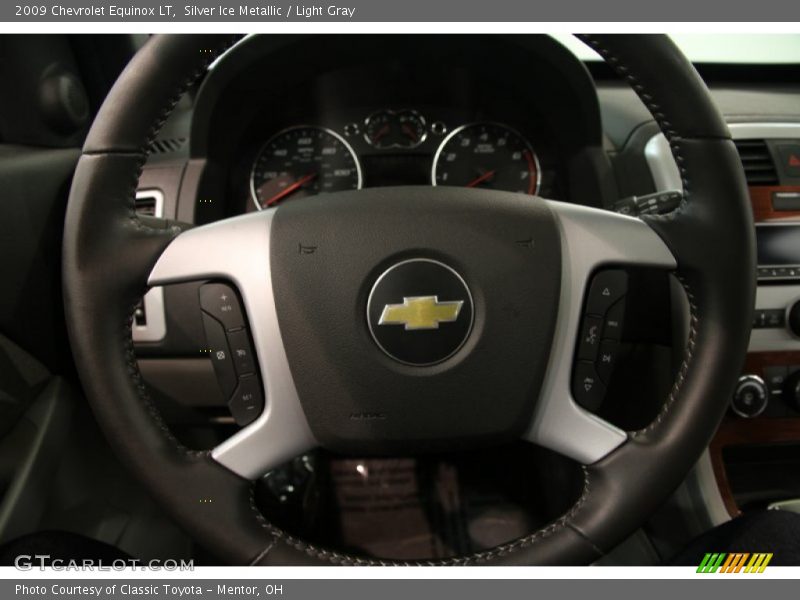 Silver Ice Metallic / Light Gray 2009 Chevrolet Equinox LT