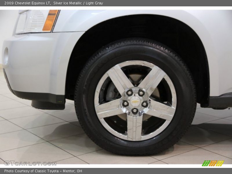 Silver Ice Metallic / Light Gray 2009 Chevrolet Equinox LT