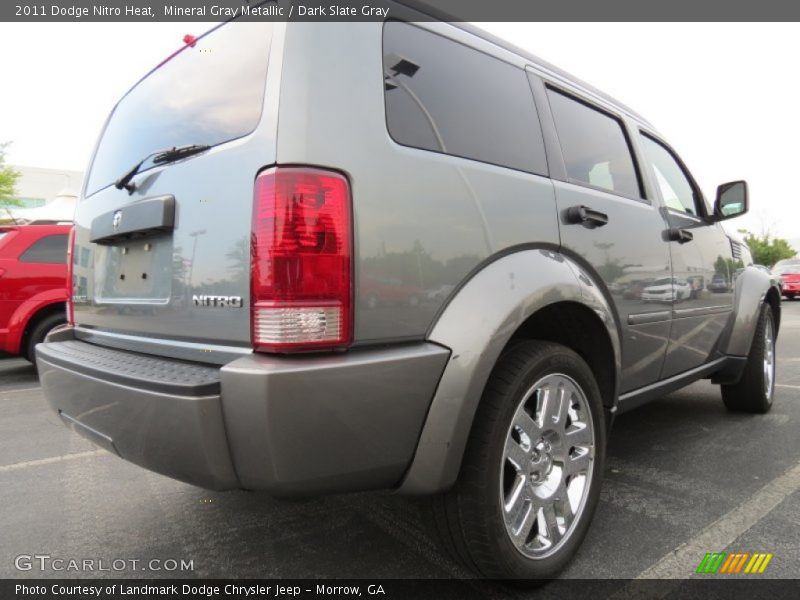 Mineral Gray Metallic / Dark Slate Gray 2011 Dodge Nitro Heat