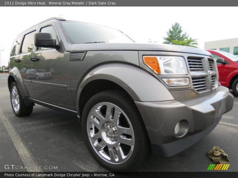 Front 3/4 View of 2011 Nitro Heat