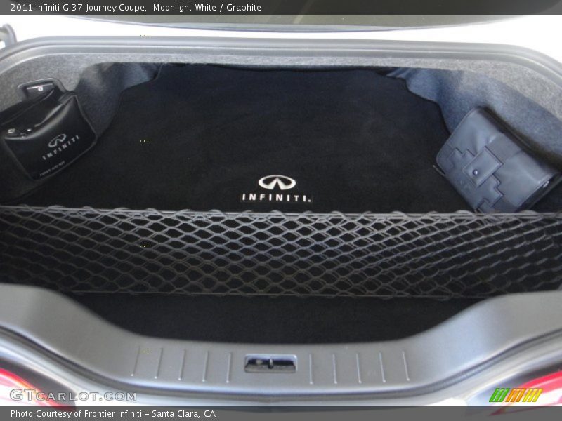 Moonlight White / Graphite 2011 Infiniti G 37 Journey Coupe