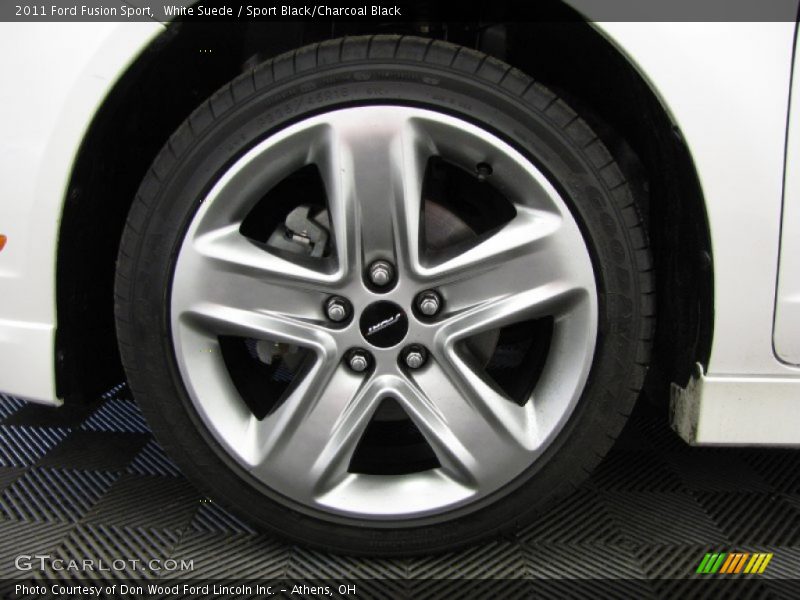 White Suede / Sport Black/Charcoal Black 2011 Ford Fusion Sport