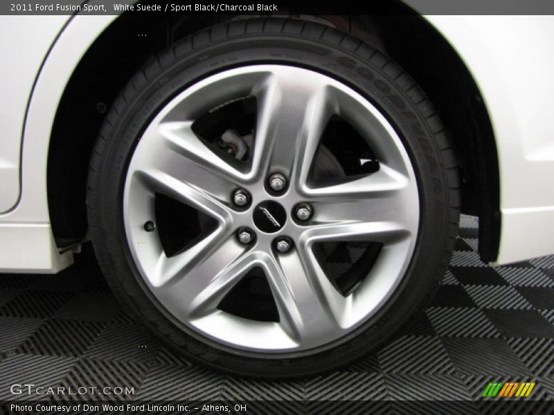 White Suede / Sport Black/Charcoal Black 2011 Ford Fusion Sport