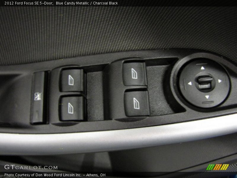 Blue Candy Metallic / Charcoal Black 2012 Ford Focus SE 5-Door