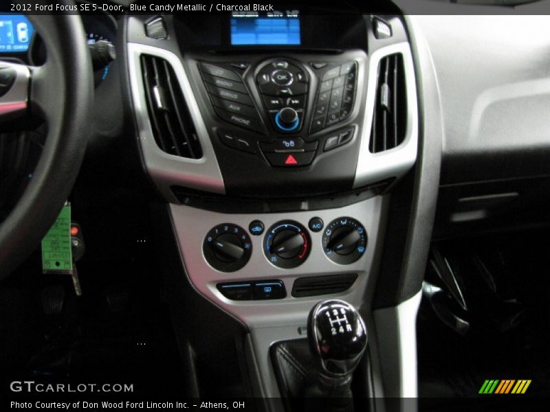 Blue Candy Metallic / Charcoal Black 2012 Ford Focus SE 5-Door