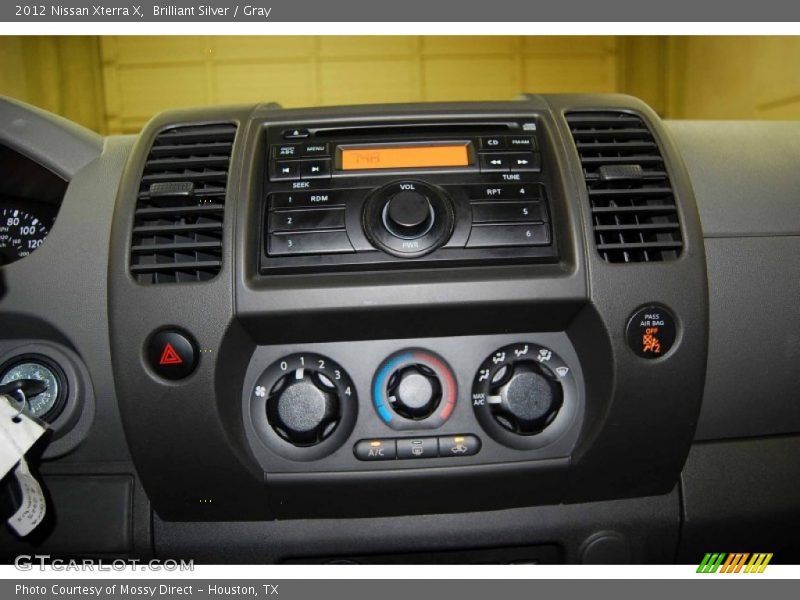 Brilliant Silver / Gray 2012 Nissan Xterra X