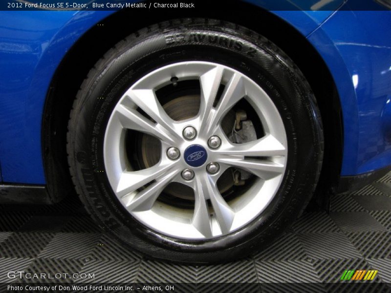 Blue Candy Metallic / Charcoal Black 2012 Ford Focus SE 5-Door