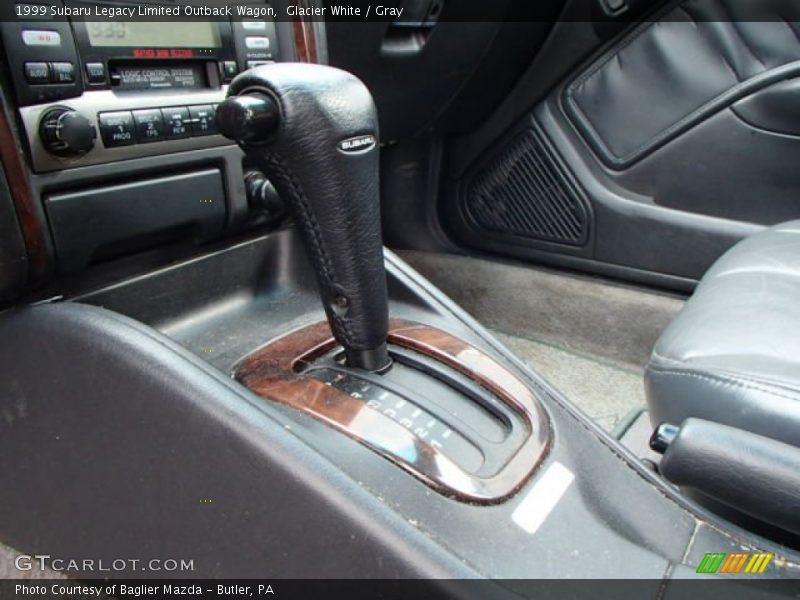 Glacier White / Gray 1999 Subaru Legacy Limited Outback Wagon