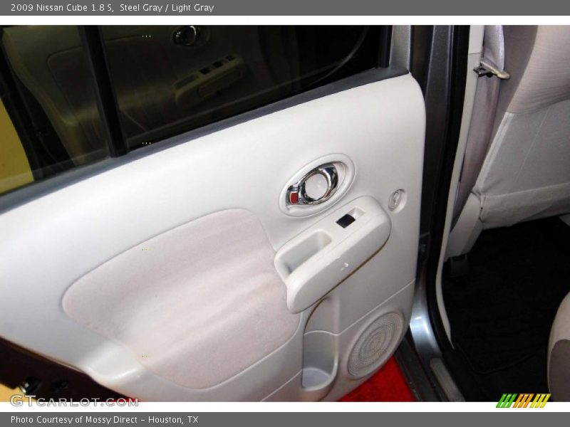 Steel Gray / Light Gray 2009 Nissan Cube 1.8 S