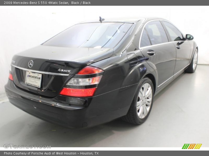 Black / Black 2009 Mercedes-Benz S 550 4Matic Sedan