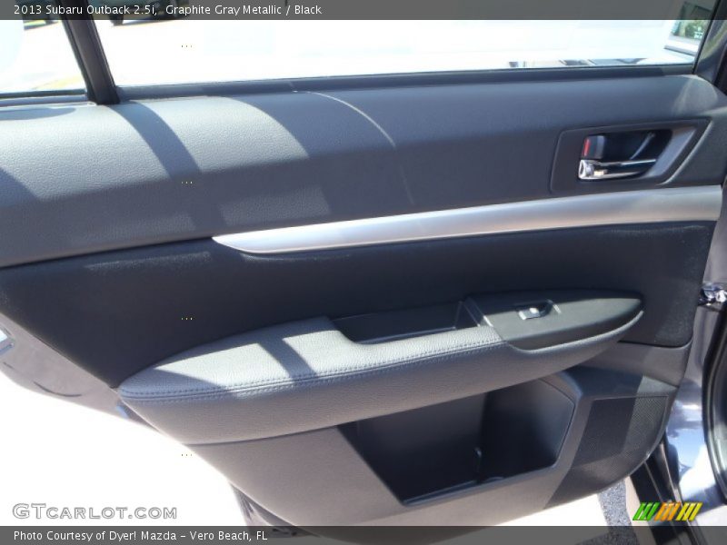 Graphite Gray Metallic / Black 2013 Subaru Outback 2.5i