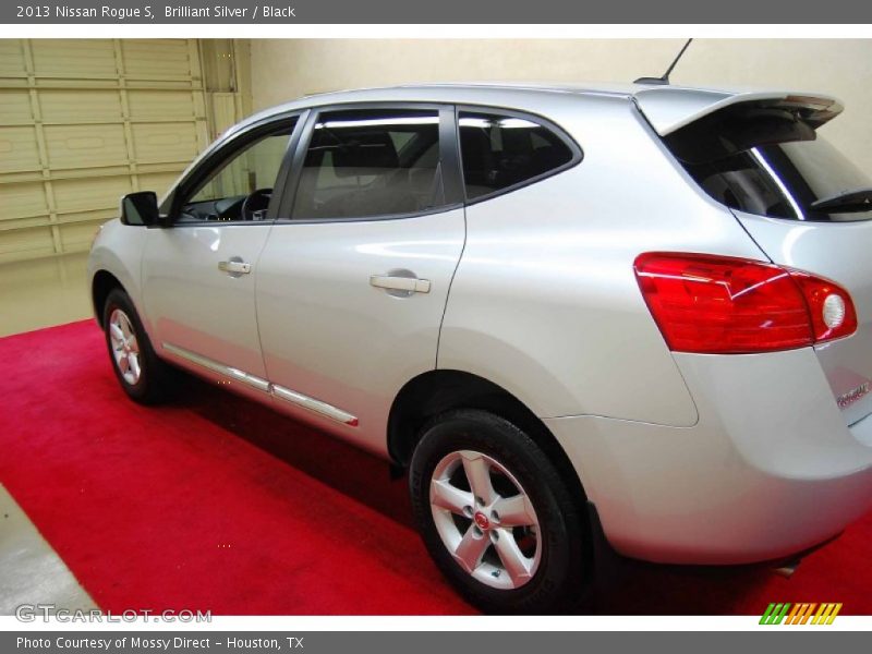 Brilliant Silver / Black 2013 Nissan Rogue S