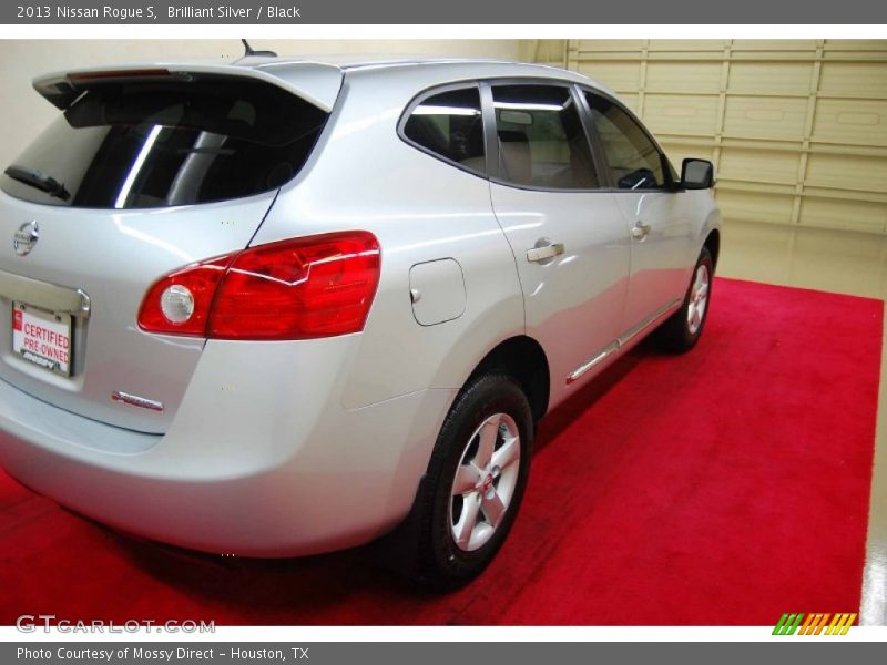 Brilliant Silver / Black 2013 Nissan Rogue S