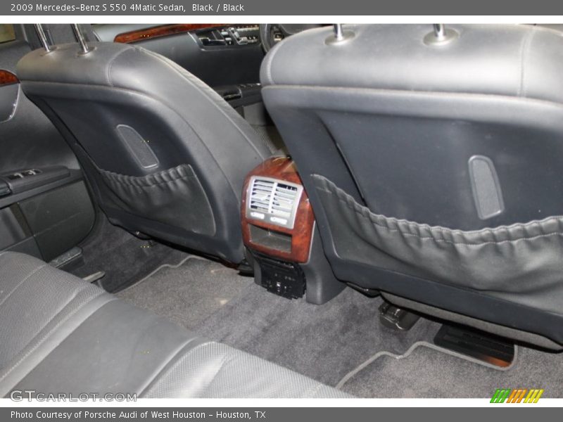 Black / Black 2009 Mercedes-Benz S 550 4Matic Sedan