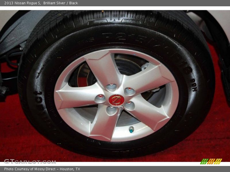 Brilliant Silver / Black 2013 Nissan Rogue S