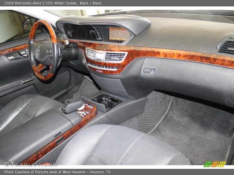 Black / Black 2009 Mercedes-Benz S 550 4Matic Sedan