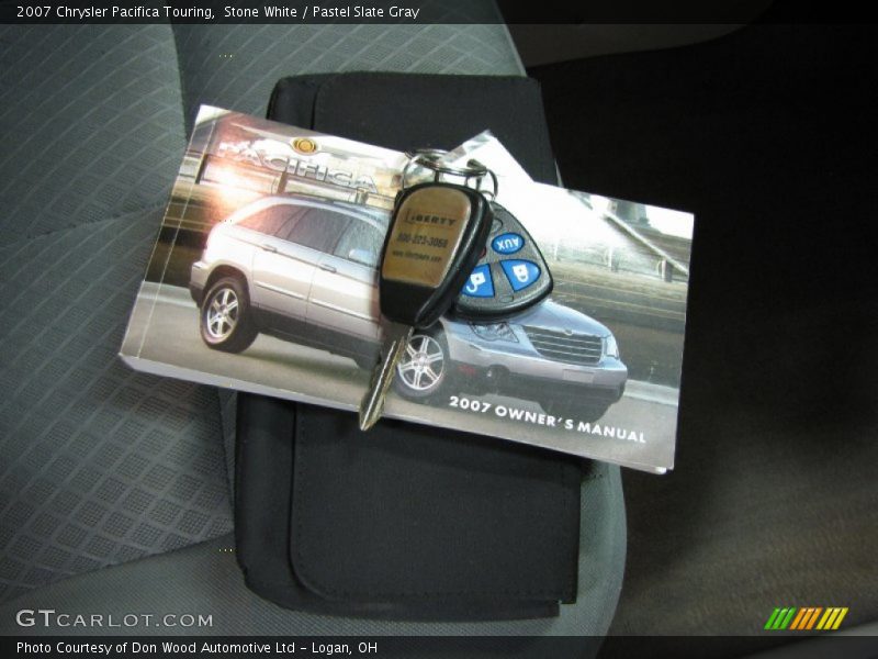 Stone White / Pastel Slate Gray 2007 Chrysler Pacifica Touring