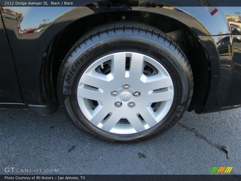 Black / Black 2012 Dodge Avenger SE