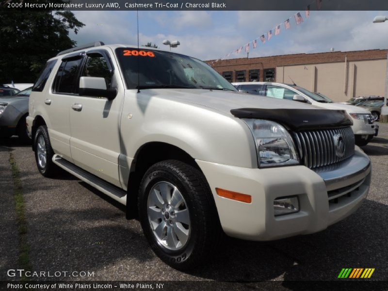 Cashmere Tri-Coat / Charcoal Black 2006 Mercury Mountaineer Luxury AWD