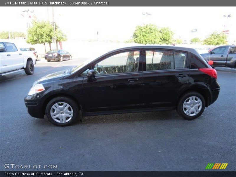 Super Black / Charcoal 2011 Nissan Versa 1.8 S Hatchback