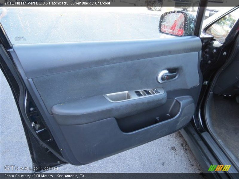 Super Black / Charcoal 2011 Nissan Versa 1.8 S Hatchback