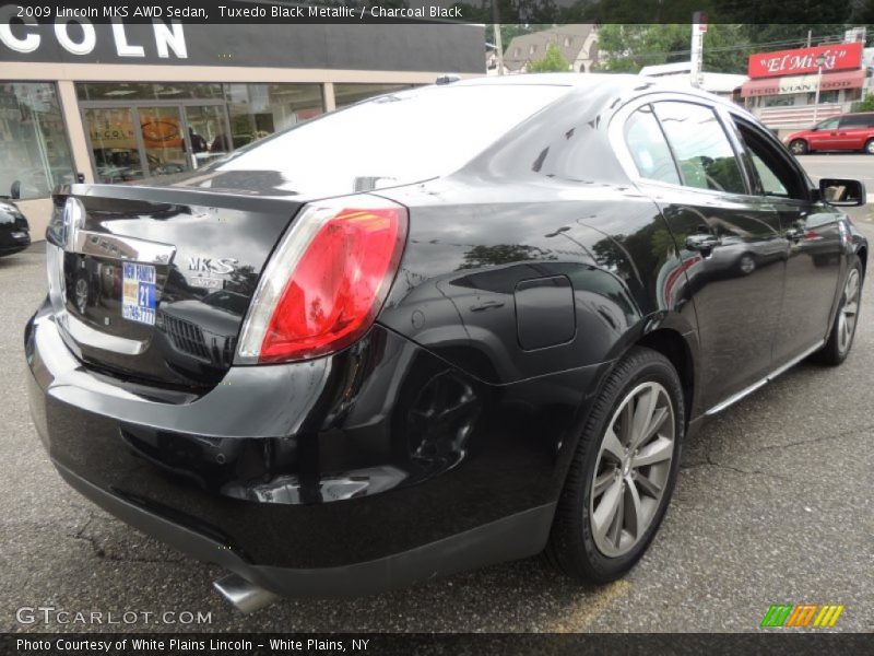 Tuxedo Black Metallic / Charcoal Black 2009 Lincoln MKS AWD Sedan