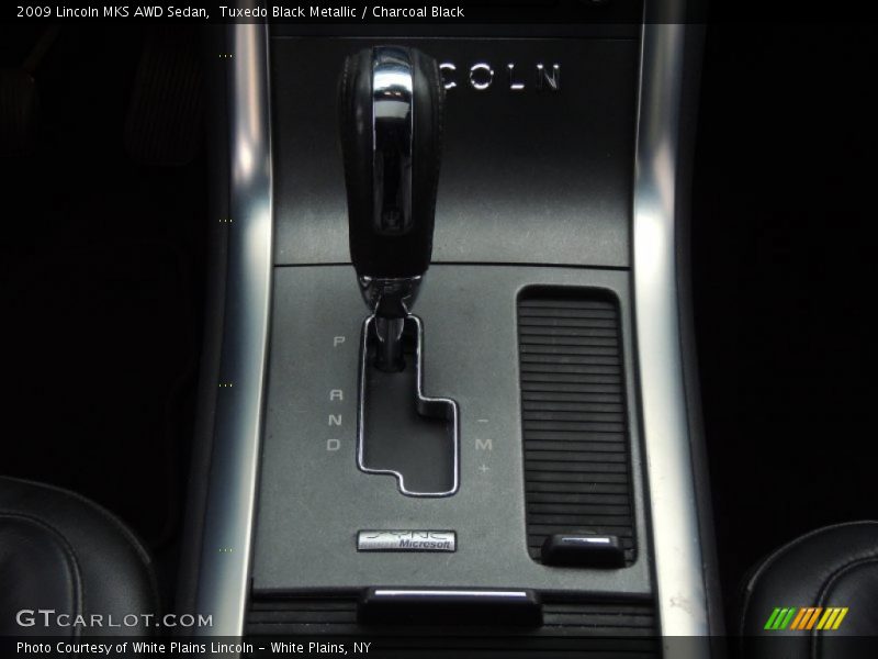 Tuxedo Black Metallic / Charcoal Black 2009 Lincoln MKS AWD Sedan