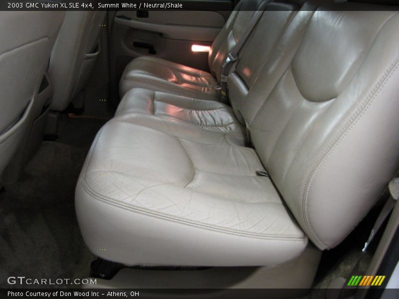 Summit White / Neutral/Shale 2003 GMC Yukon XL SLE 4x4