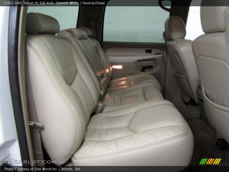 Summit White / Neutral/Shale 2003 GMC Yukon XL SLE 4x4