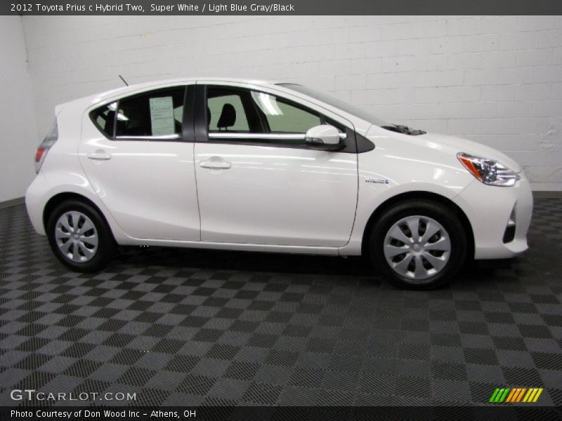 Super White / Light Blue Gray/Black 2012 Toyota Prius c Hybrid Two
