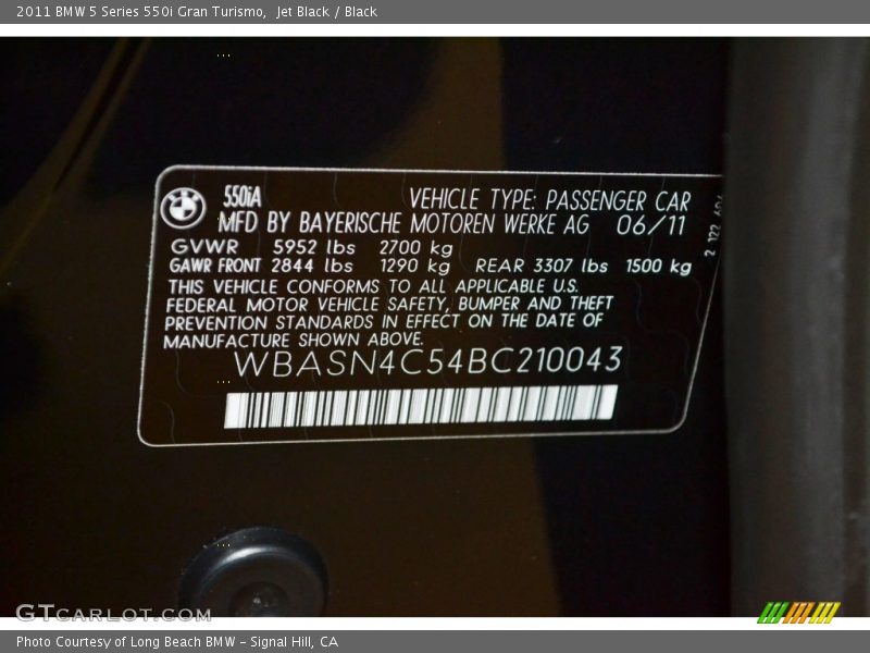 Jet Black / Black 2011 BMW 5 Series 550i Gran Turismo