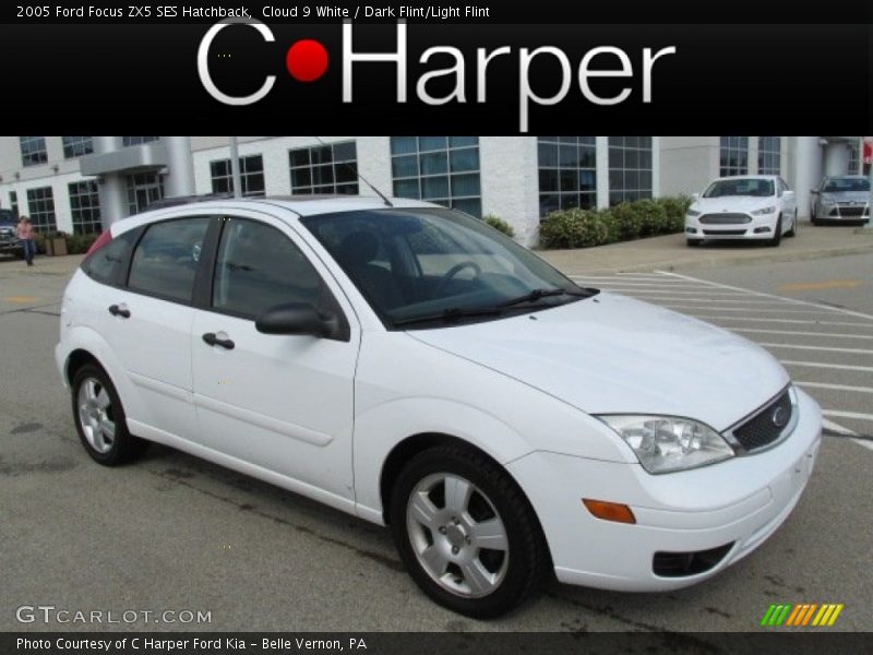 Cloud 9 White / Dark Flint/Light Flint 2005 Ford Focus ZX5 SES Hatchback