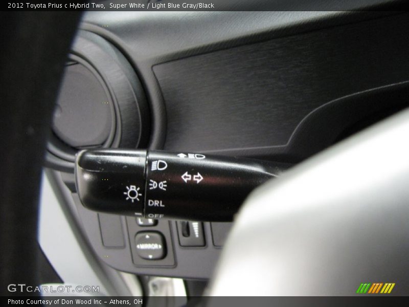 Super White / Light Blue Gray/Black 2012 Toyota Prius c Hybrid Two