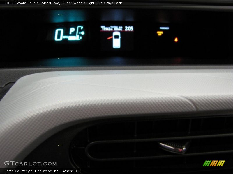 Super White / Light Blue Gray/Black 2012 Toyota Prius c Hybrid Two