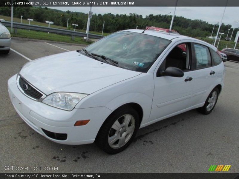 Cloud 9 White / Dark Flint/Light Flint 2005 Ford Focus ZX5 SES Hatchback