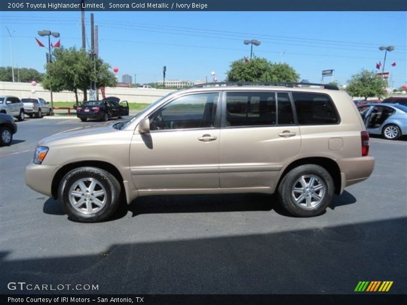 Sonora Gold Metallic / Ivory Beige 2006 Toyota Highlander Limited