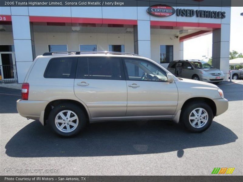 Sonora Gold Metallic / Ivory Beige 2006 Toyota Highlander Limited